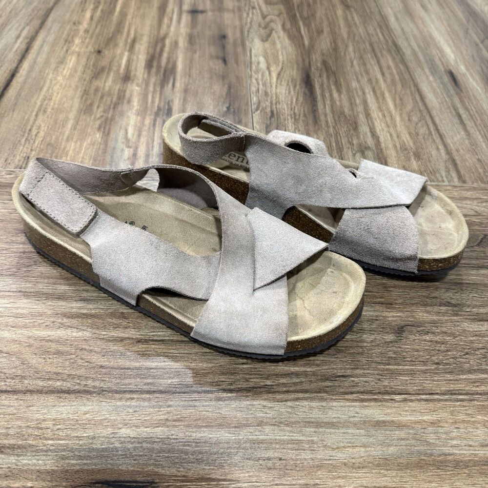 Autenti Made In Spain Suede Ivory Tan Sandals‎ Size 40 Slingback Wedge Sandals